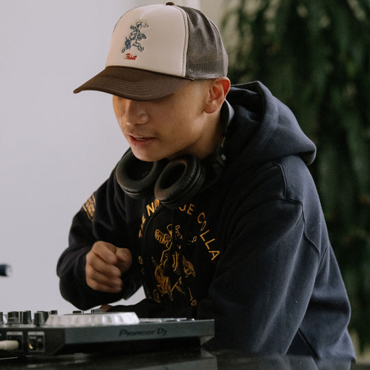Head into the weekend with Kev Laz of Play It By Ear
